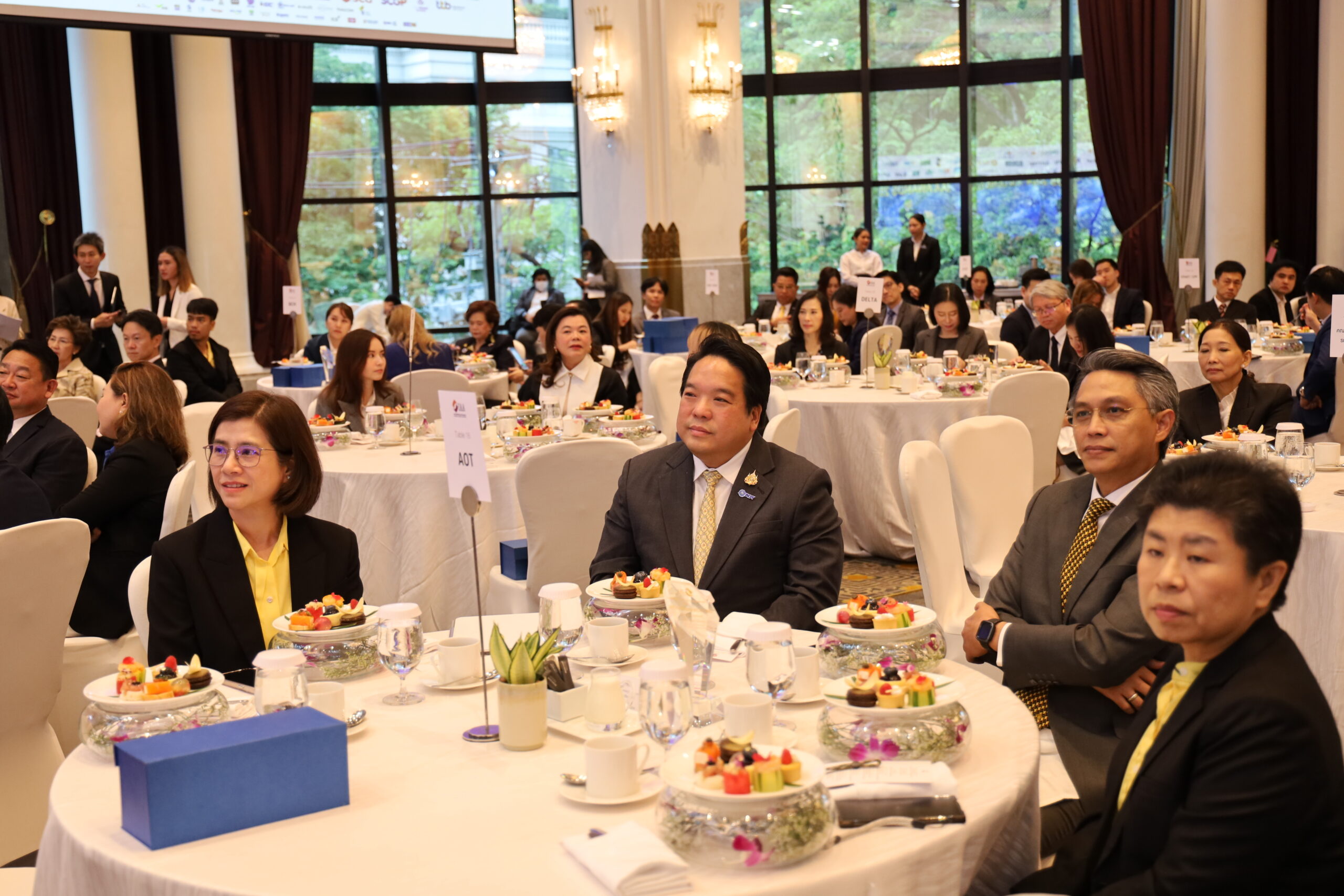 ภาพ4 ภาพ4